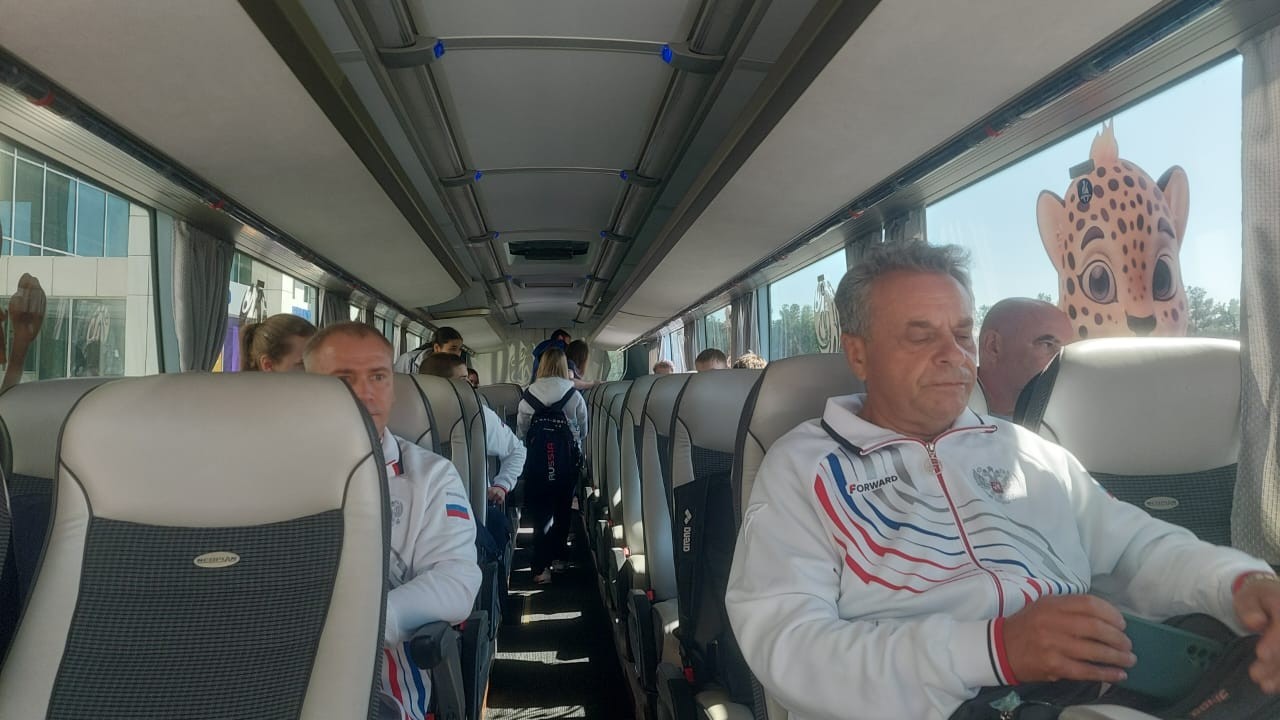 Rusiya nümayəndə heyəti Gəncəyə gəldi - FOTOLAR